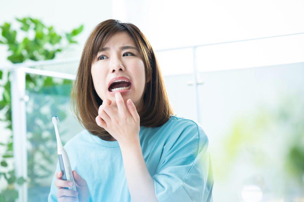 歯が欠けた場合はどうする？すぐできる応急処置や治療法を解説します