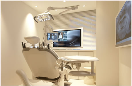 歯科診察室（個室） 